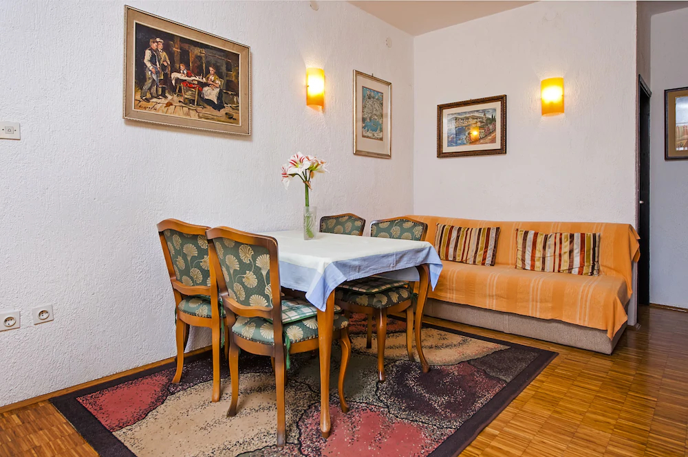 Apartment & Studio Vreto