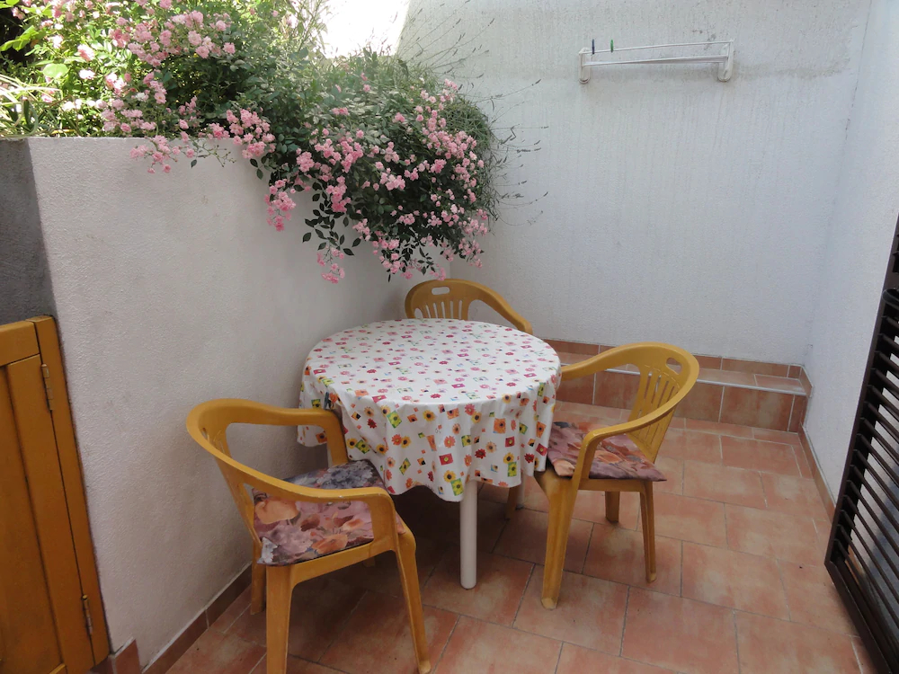 Apartment Buterer