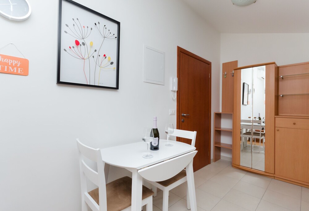 Apartment Goran