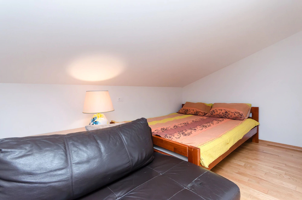 Apartment Goran