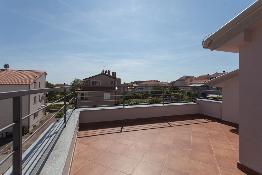 Apartment Goran