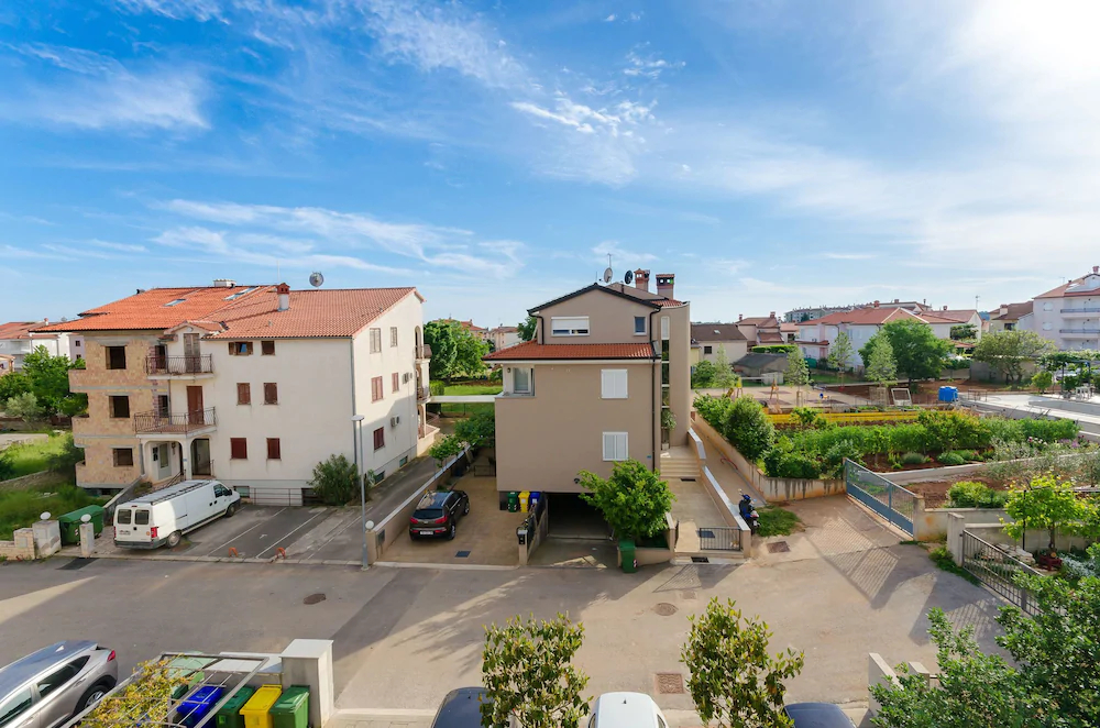 Apartment Goran