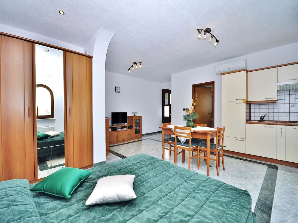 Apartments Alenka