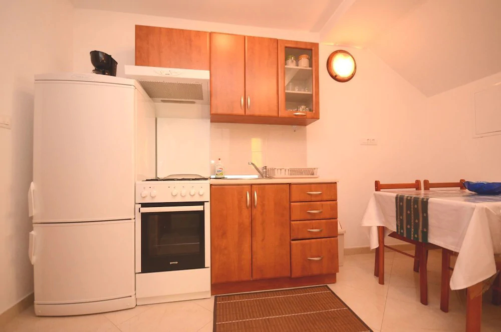 Apartments and Room Mirjana