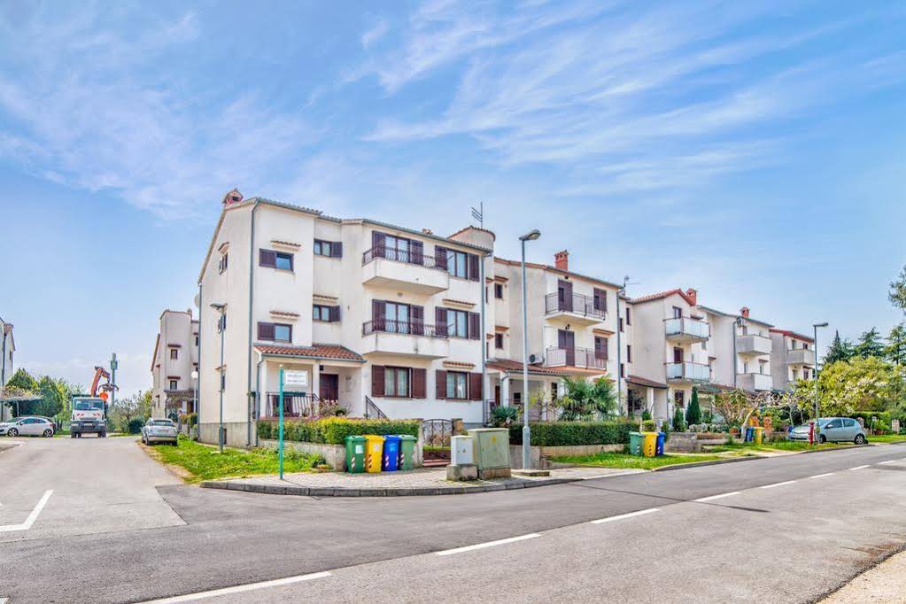 Apartments Banko 7