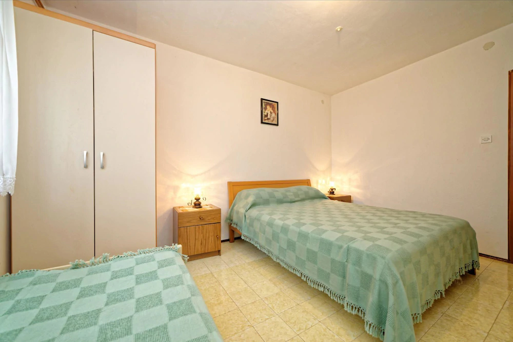 Apartments Crevatin 10