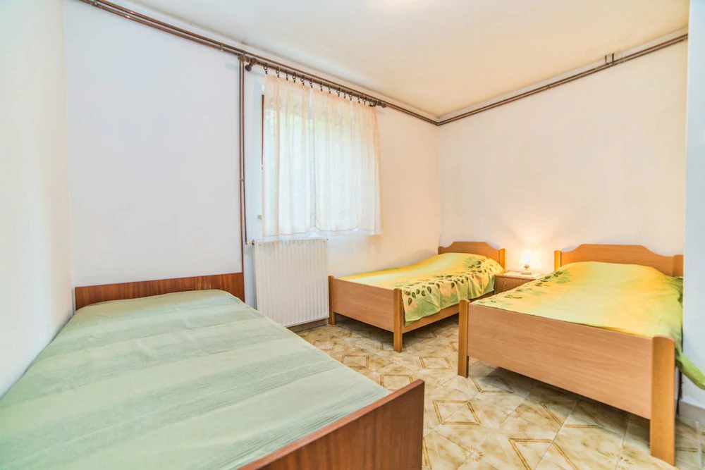 Apartments Crevatin 10