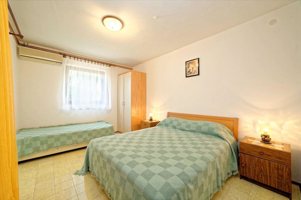 Apartments Crevatin 10