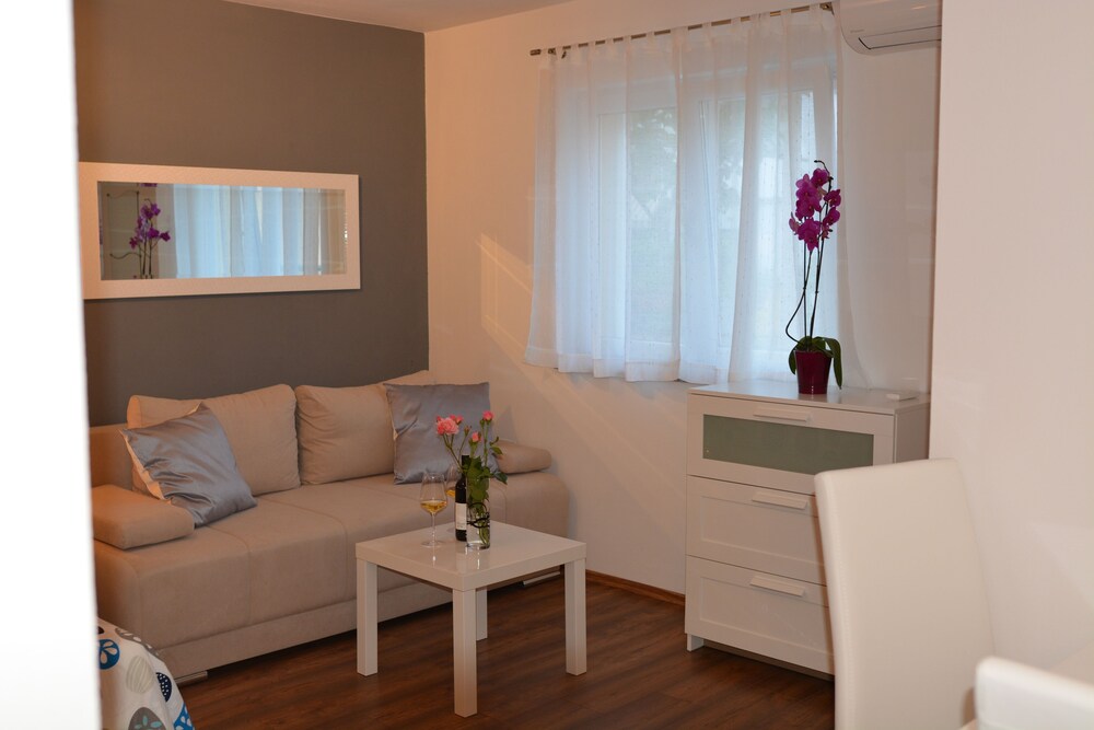 Apartments Grzinic