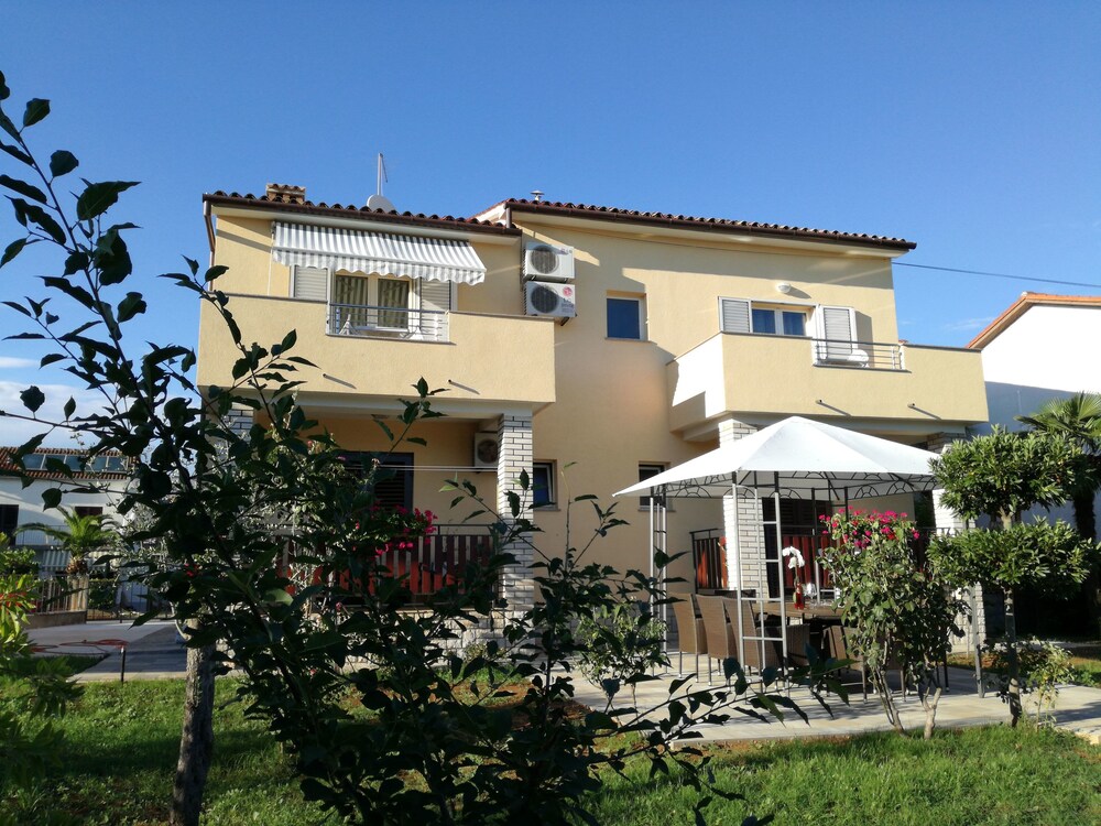 Apartments Grzinic