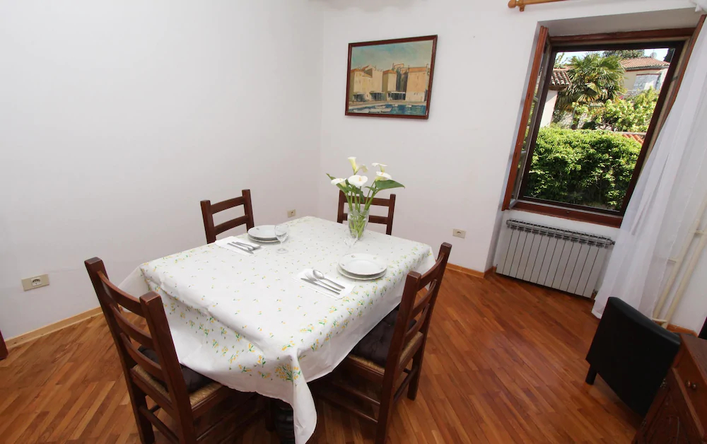 Apartments Ive