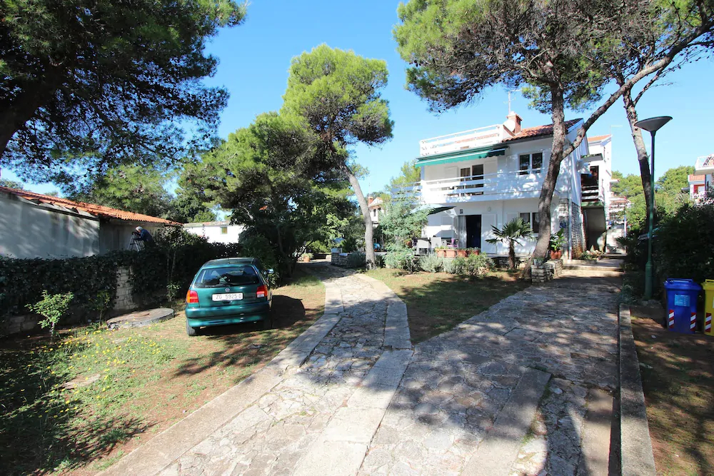 Apartments Jurjevic