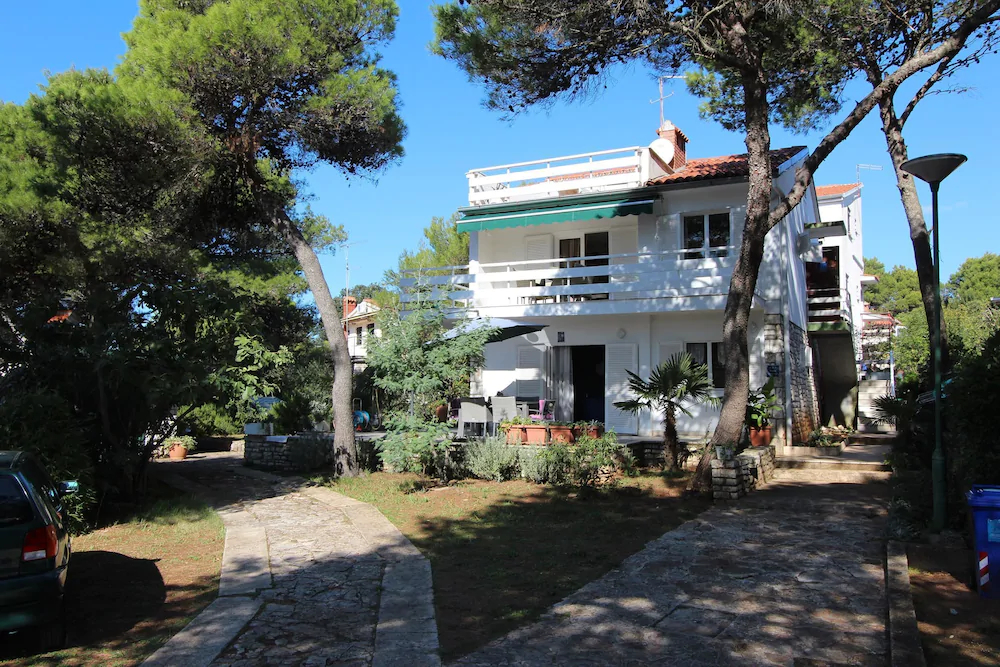 Apartments Jurjevic