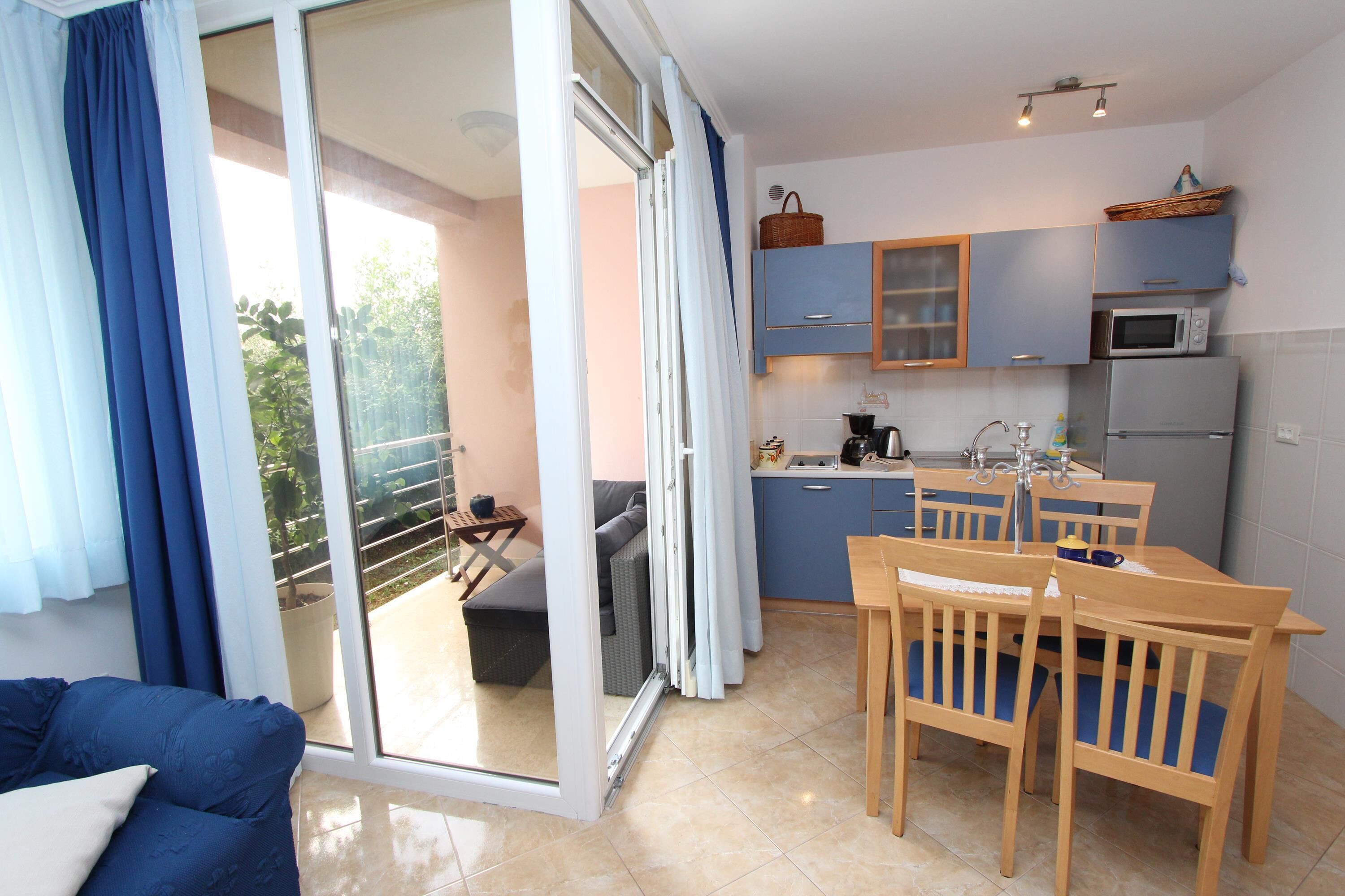 Apartments Lola