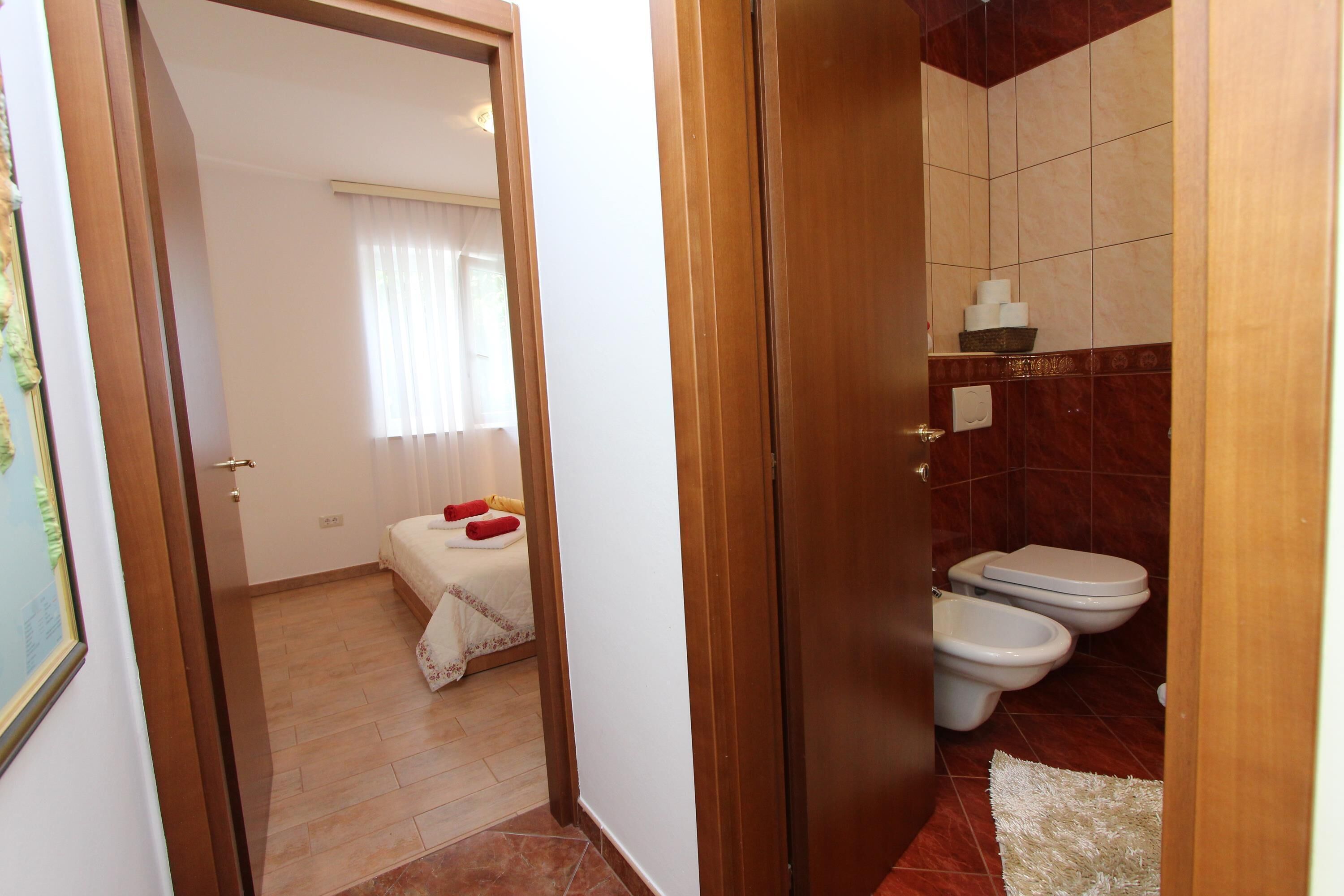 Apartments Lola