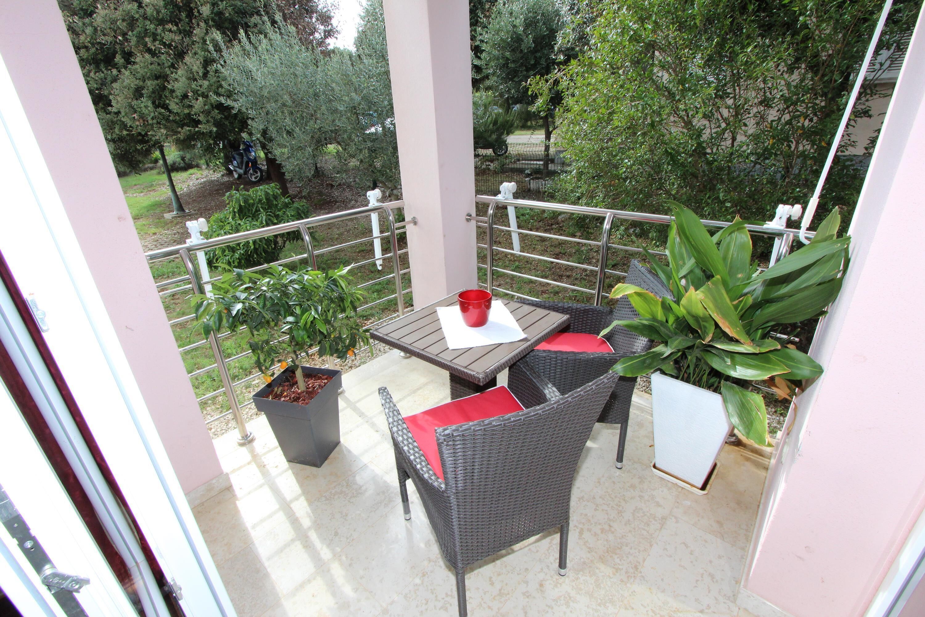 Apartments Lola