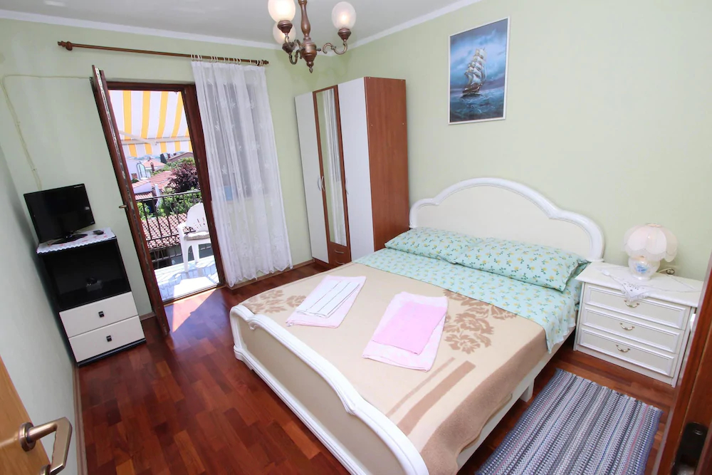 Apartments Miriana