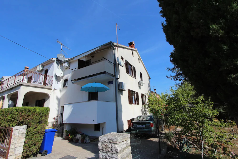 Apartments Miriana