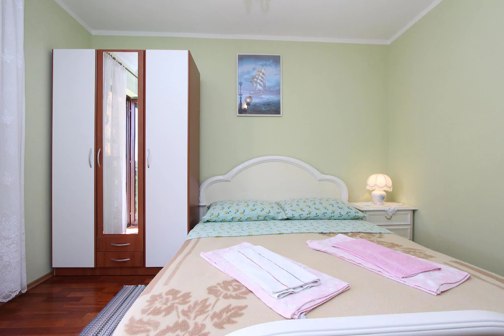 Apartments Miriana