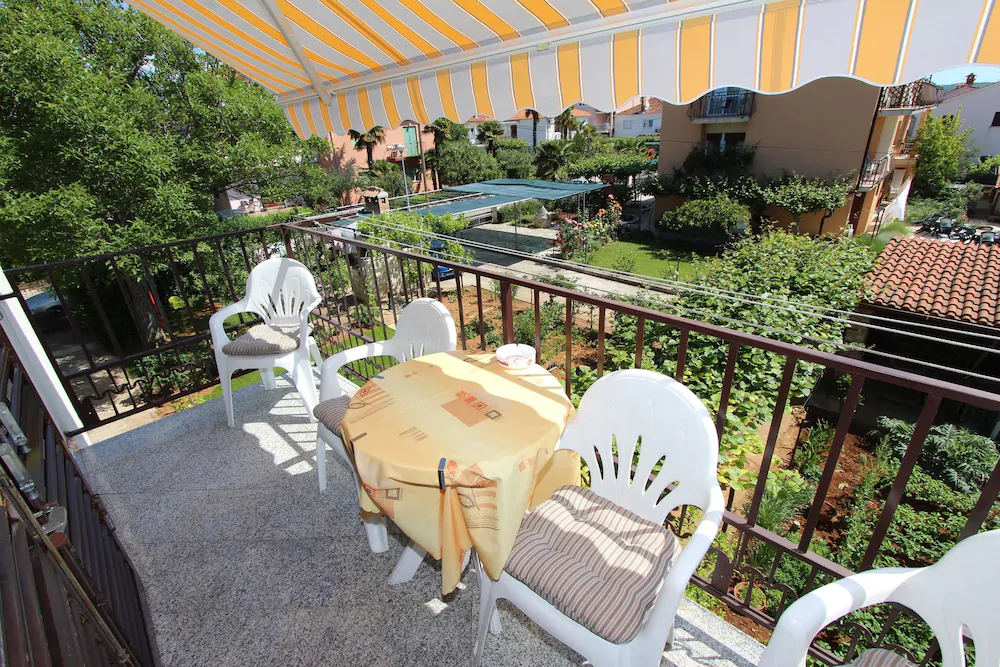 Apartments Miriana
