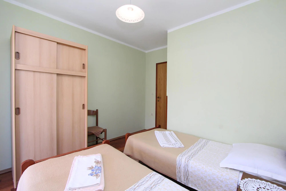 Apartments Miriana