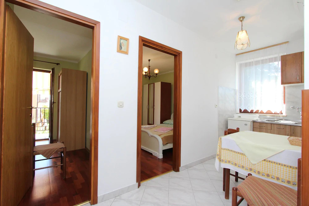 Apartments Miriana