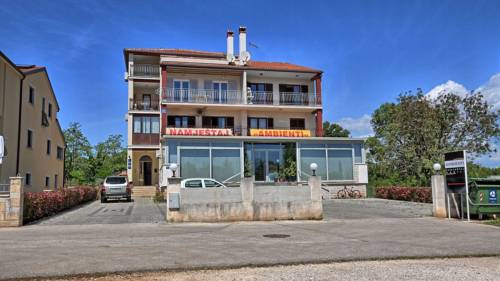 Apartments Petra