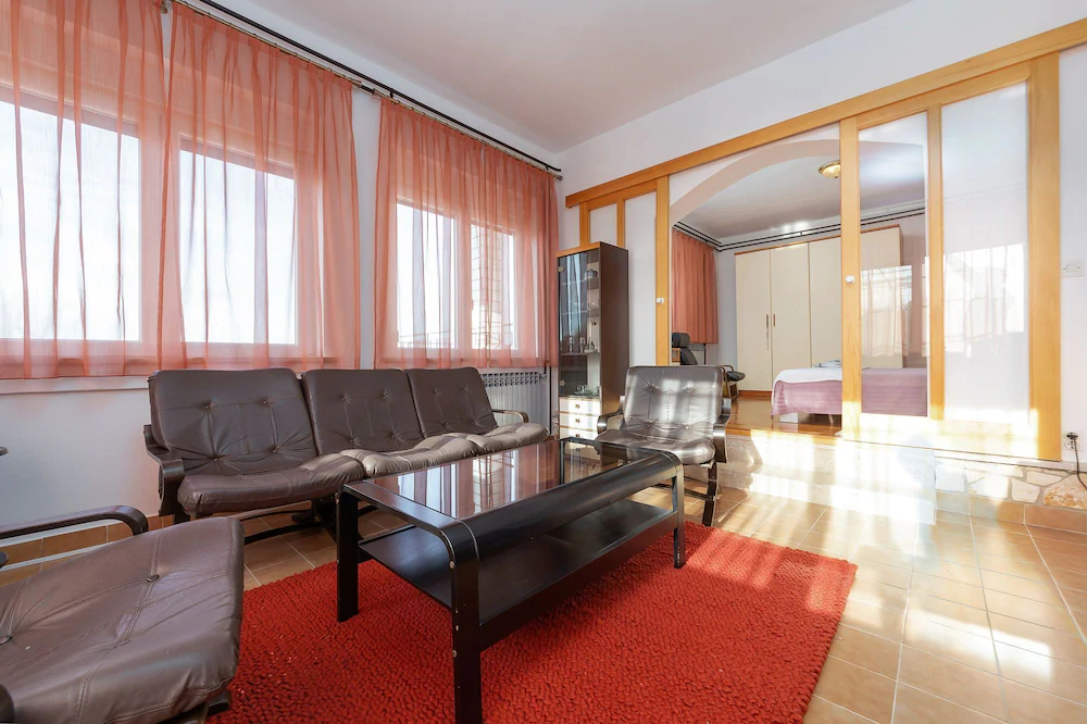 Apartments Pilicari