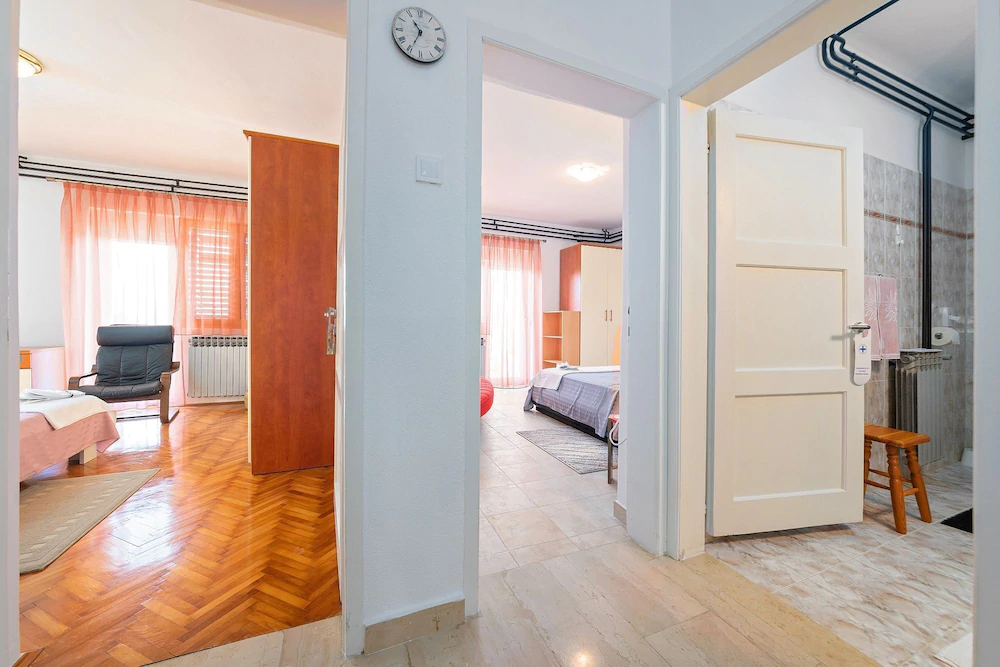 Apartments Pilicari