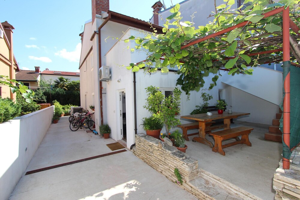 Apartments Tena