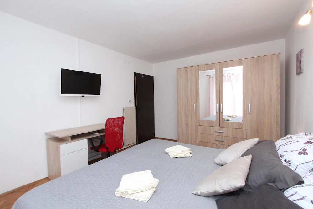 Apartments Tena