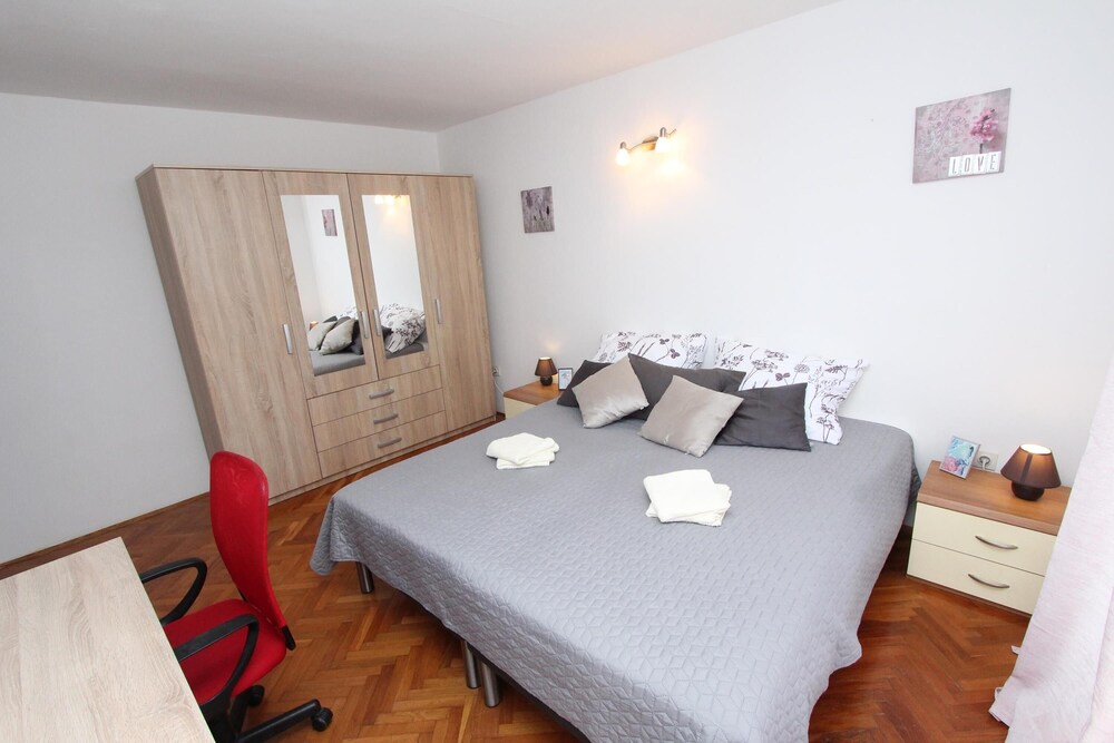 Apartments Tena