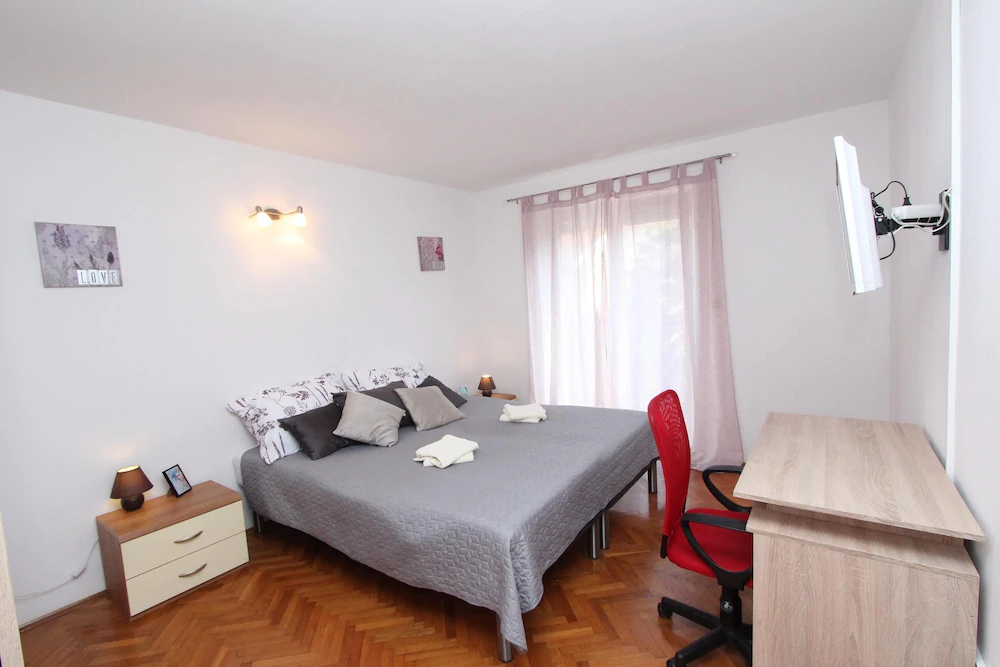 Apartments Tena