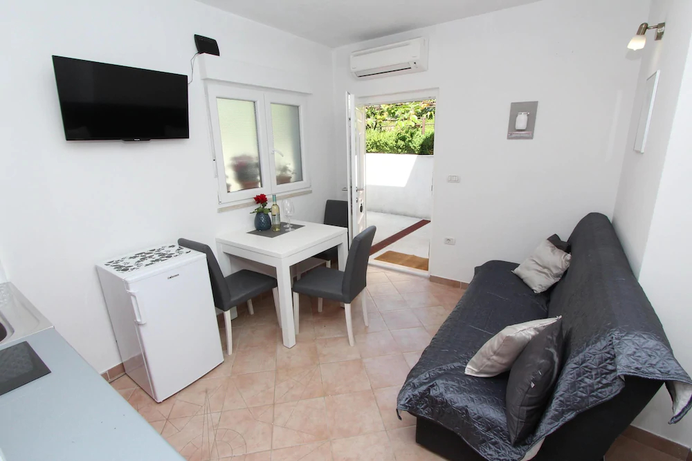 Apartments Tena