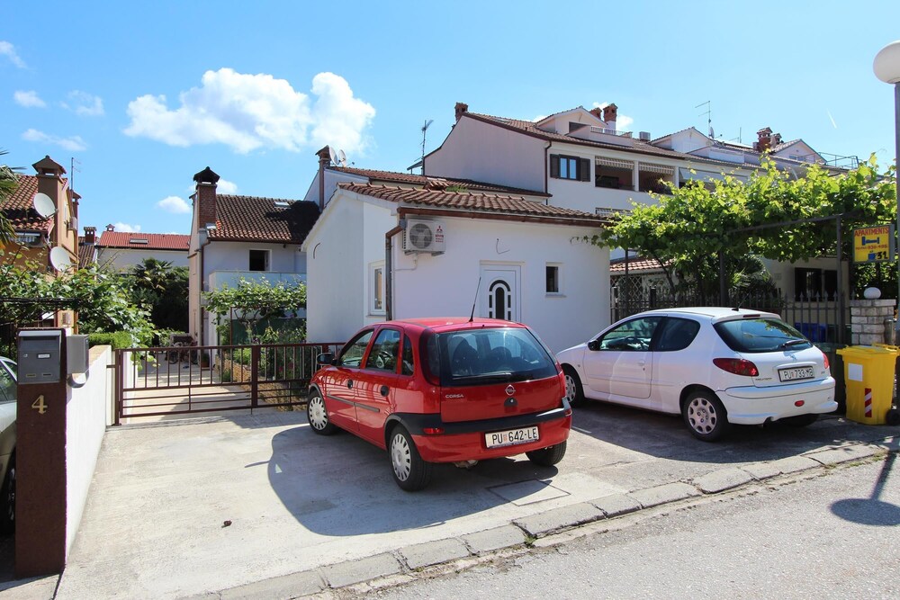 Apartments Tena