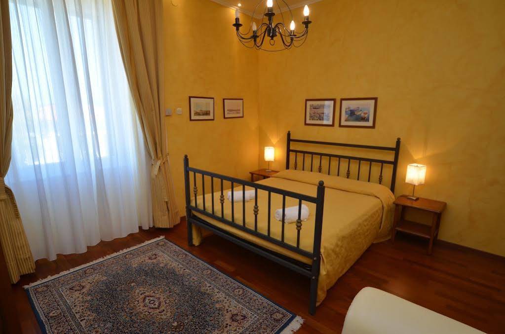 Apartments Villa Rossella 1
