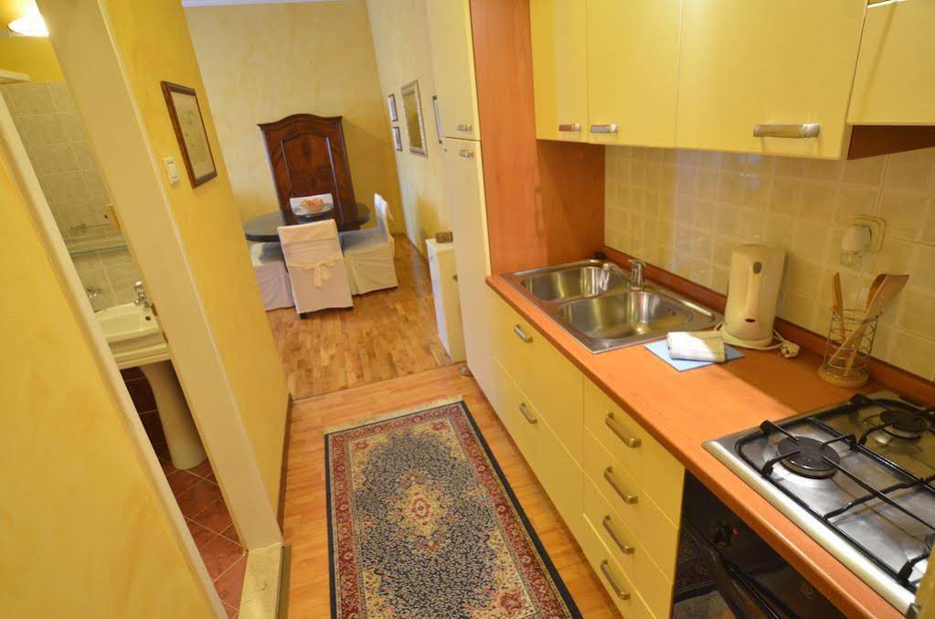 Apartments Villa Rossella 1