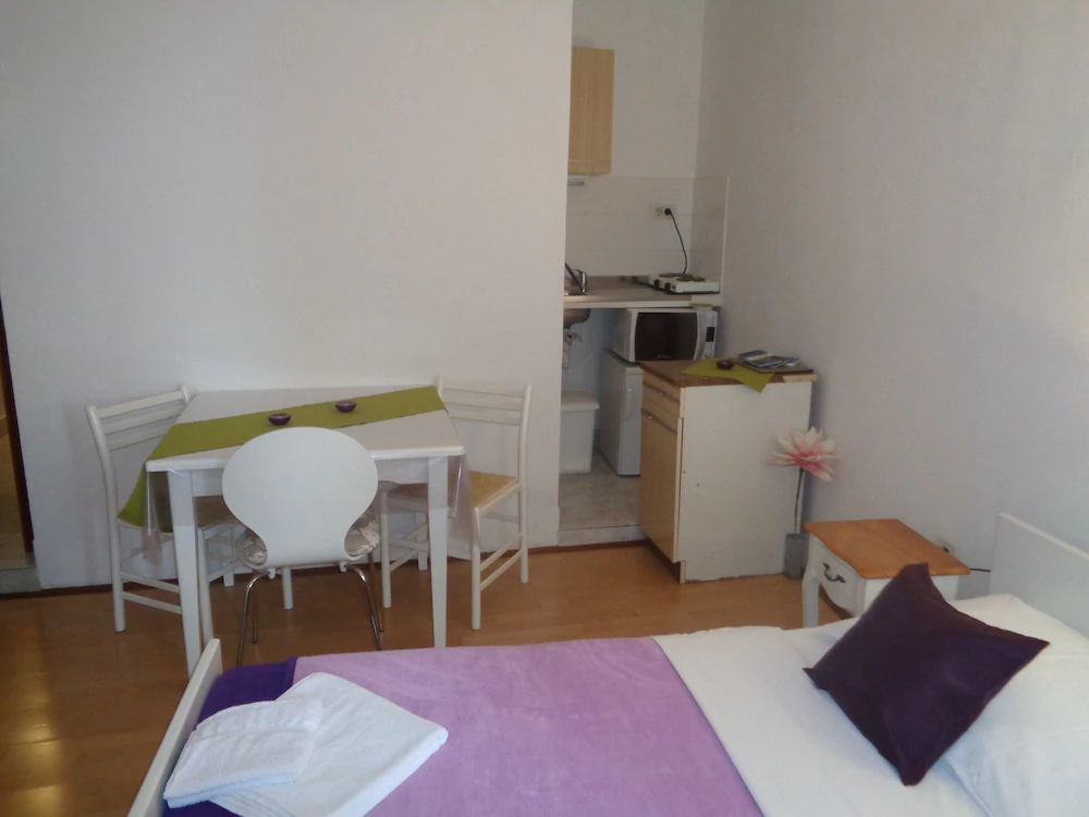 Cozy Studio Apartment Gordana