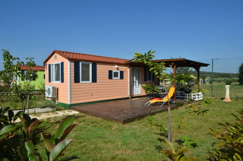 Flores Mobile Home