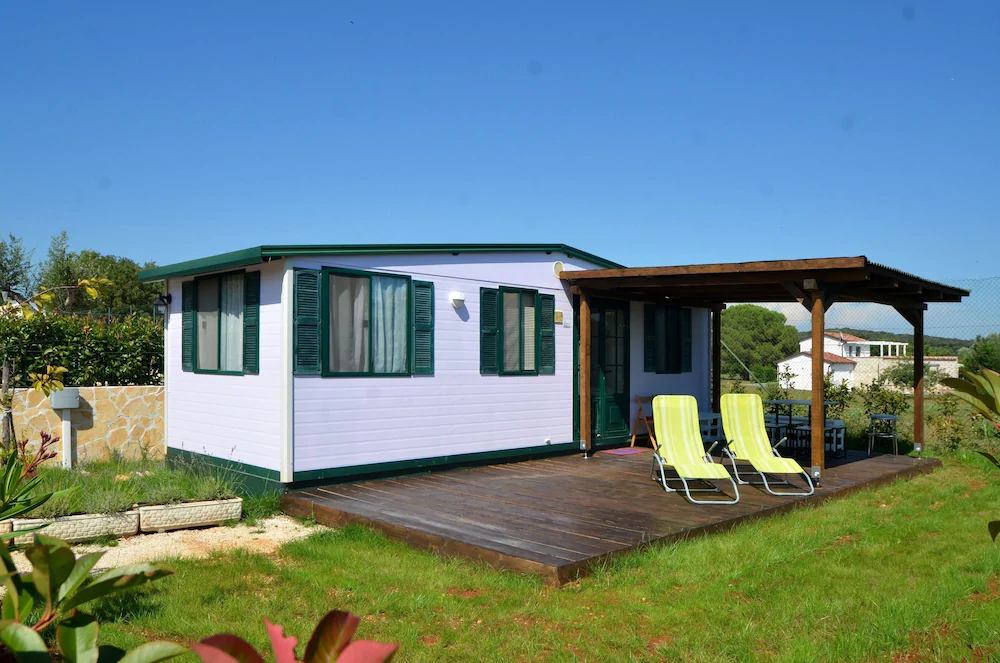 Flores Mobile Home