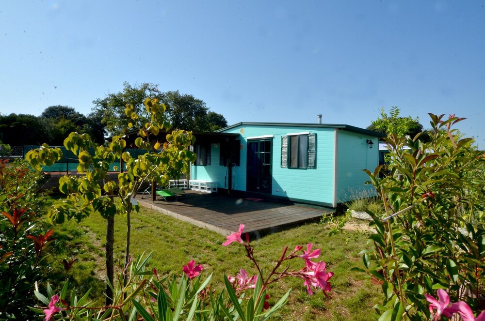 Flores Mobile Home