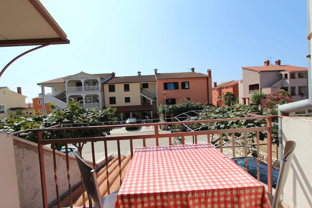Room And Apartments Mariza