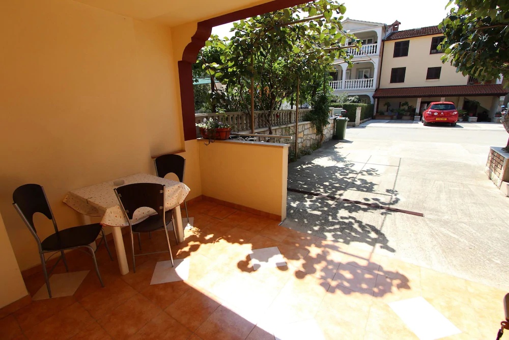Room And Apartments Mariza