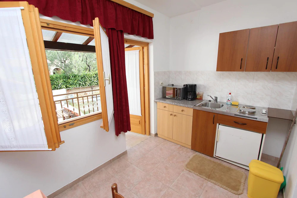 Room And Apartments Mariza