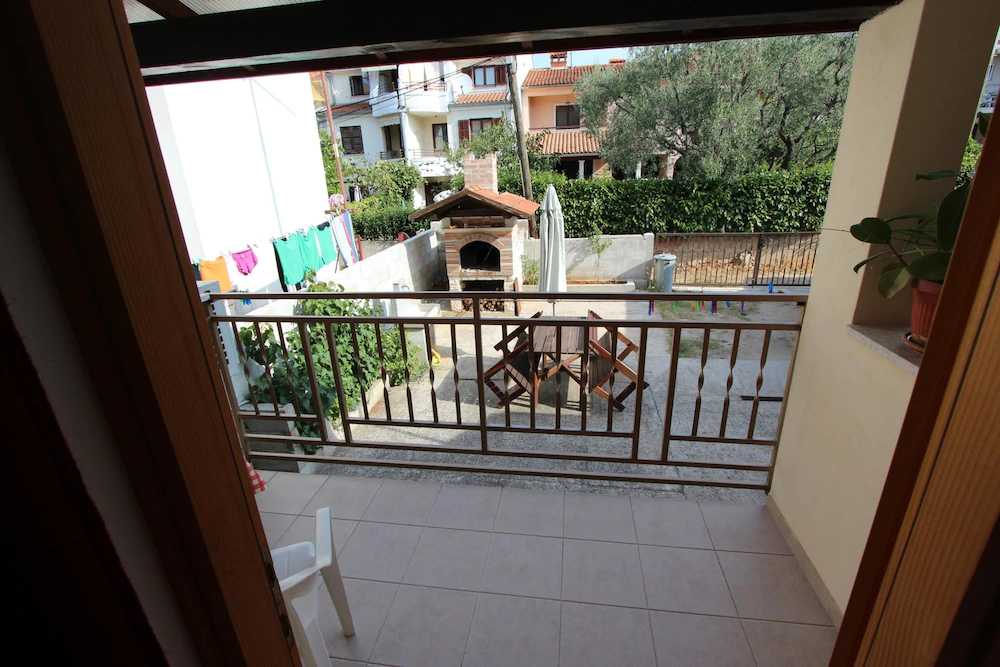 Room And Apartments Mariza