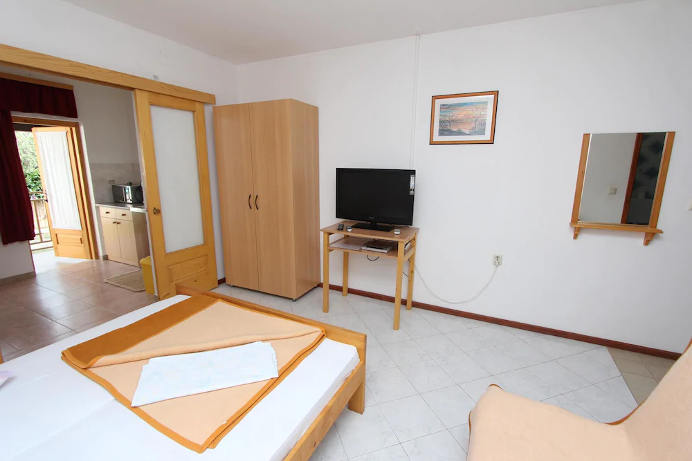 Room And Apartments Mariza