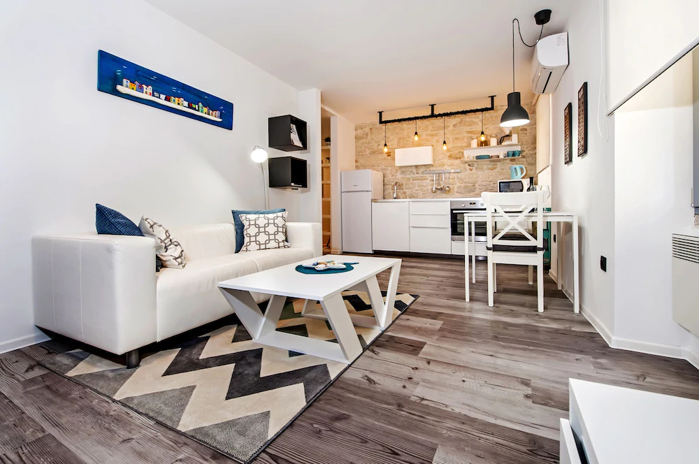 Room Marinata