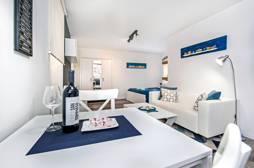 Room Marinata