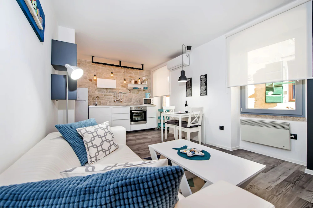 Room Marinata