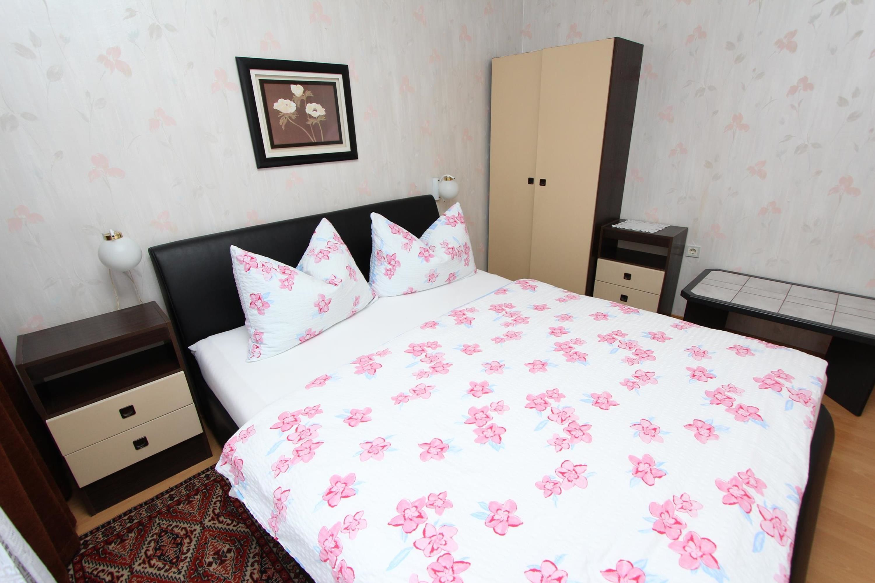 Rooms and Apartment Stefan